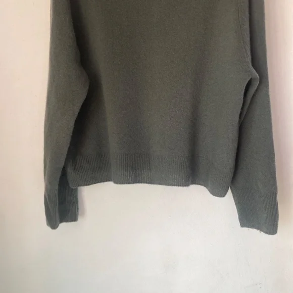 Quince L Mongolian Cashmere Boatneck Sweater - Picture 8 of 14